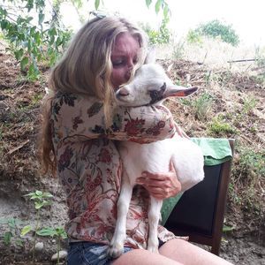 Meet your Posher, Pamela